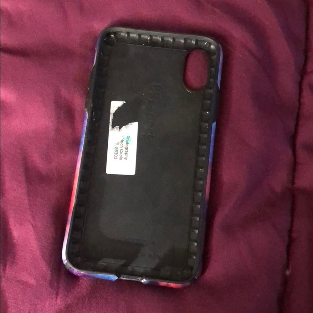 Phone case - Picture 2 of 4